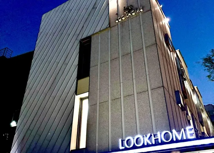 Look Home Guesthouse