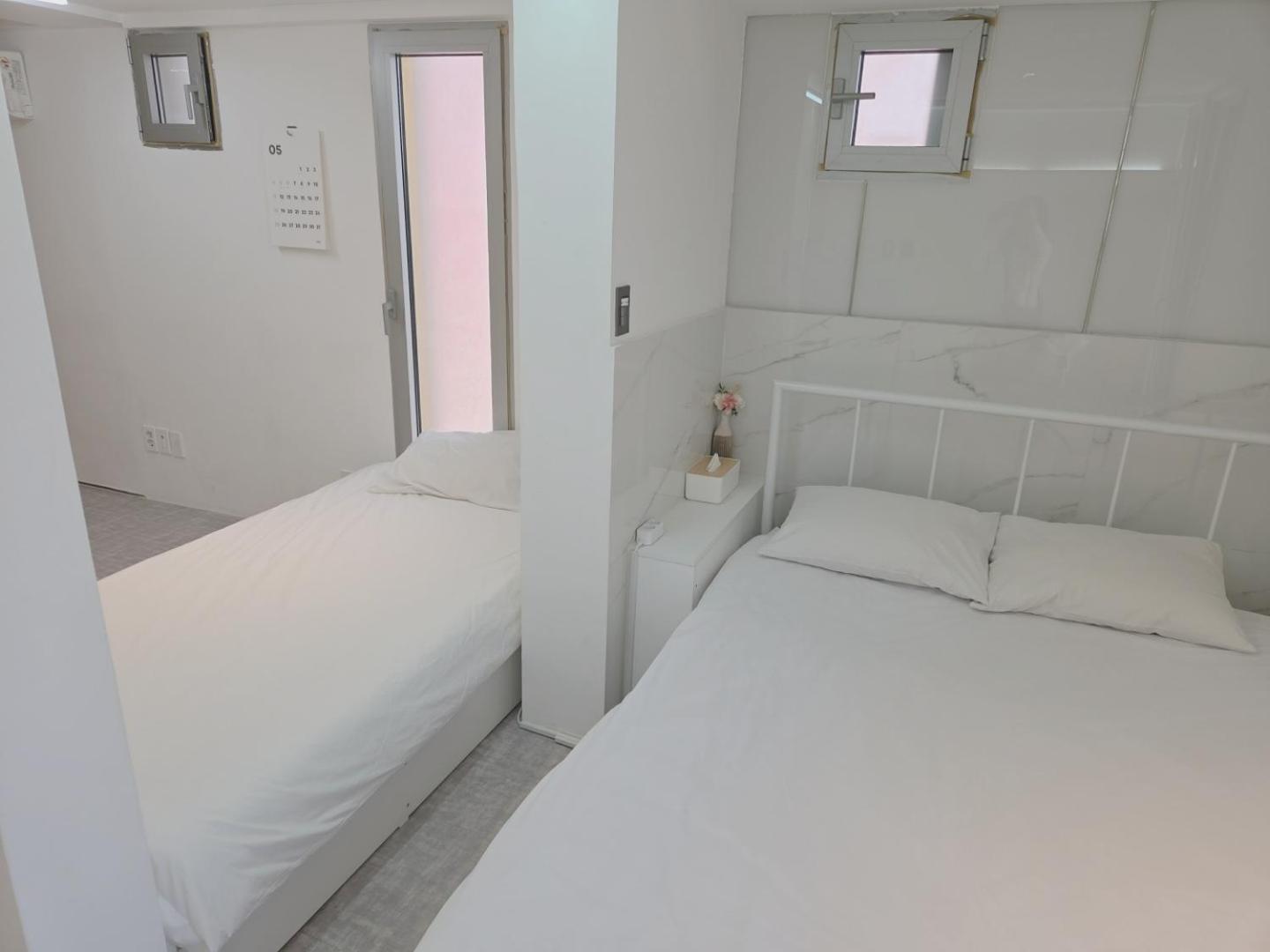 Hostel Look